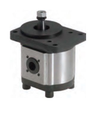 23 cc tandwielpomp links met 1:5 conische as, pasrand 80 mm